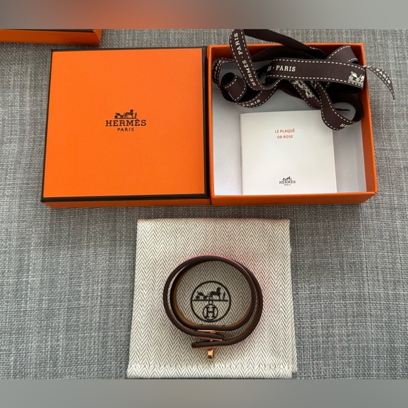 Hermes Mini Kelly Double Tour Bracelet Rose Azalee with rose gold hardware Sz T1 - Picture 3 of 8